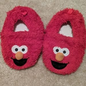 Elmo slippers